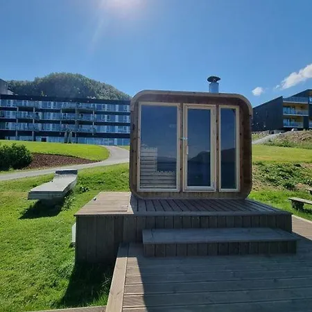 Rezort Sleeping Barrel Smaken Av Ryfylke Event As, Drives Ikke Som *