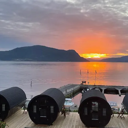 Resort Sleeping Barrel Smaken Av Ryfylke Event As, Drives Ikke Som *